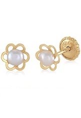 exquisite teensy-weensy cultured pearl earrings for babies